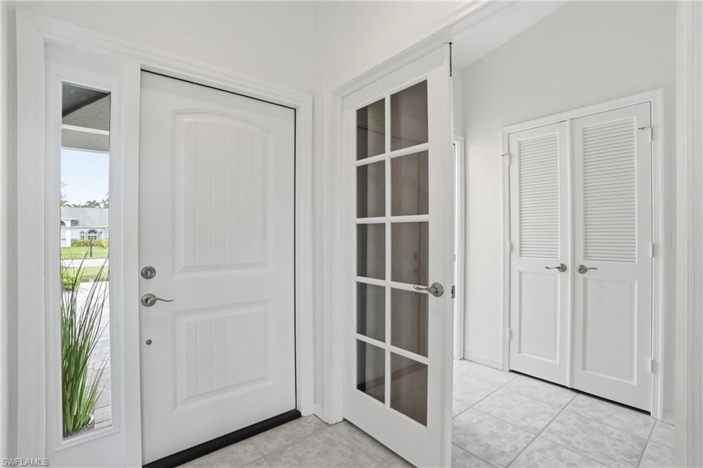 132 Bordeaux CIR photo 13