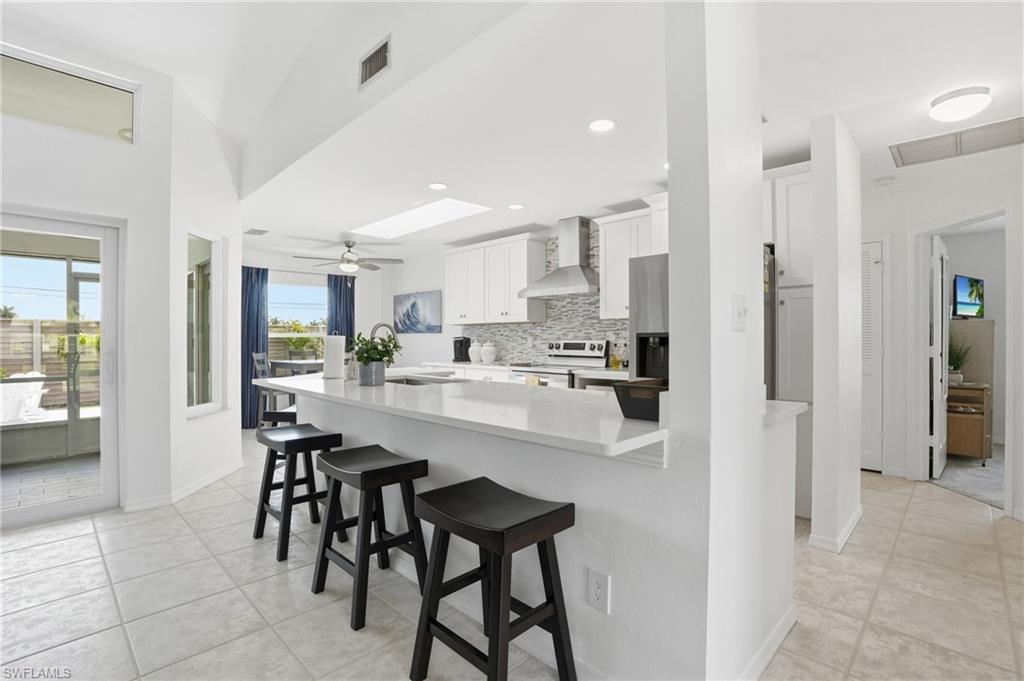 132 Bordeaux CIR