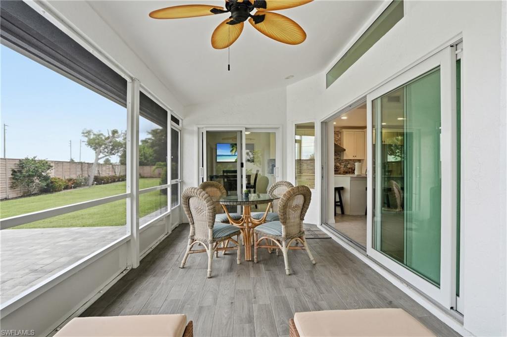 132 Bordeaux CIR photo 32