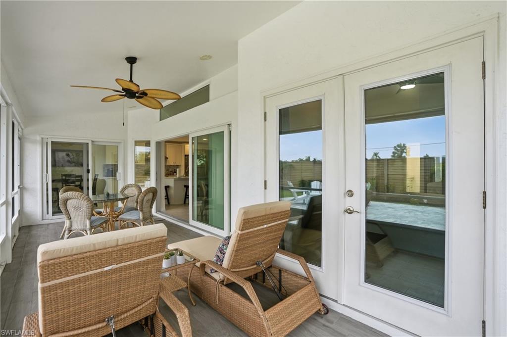 132 Bordeaux CIR photo 31