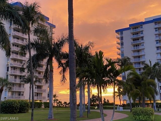 7330 Estero BLVD 301