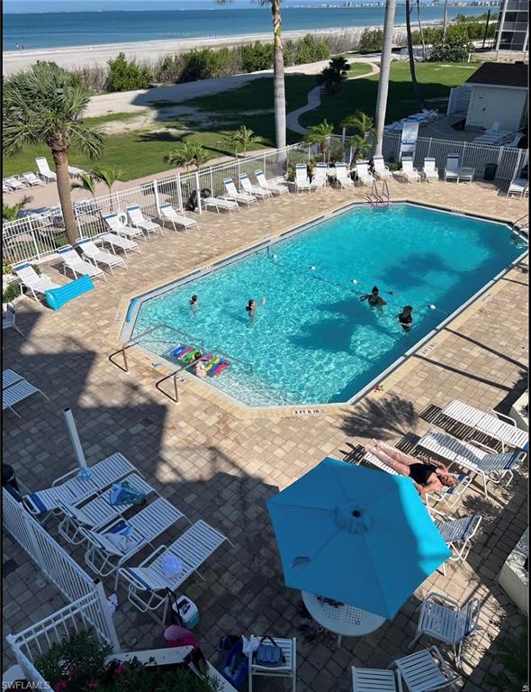 7330 Estero BLVD 301 photo 11