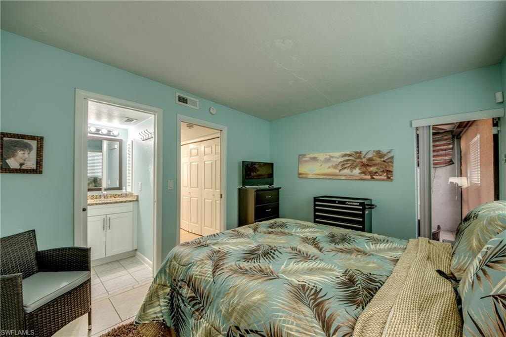 4904 Vincennes CT 108 photo 24
