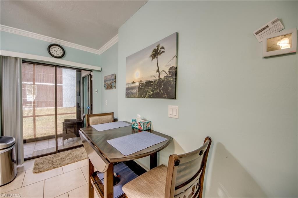 4904 Vincennes CT 108 photo 10
