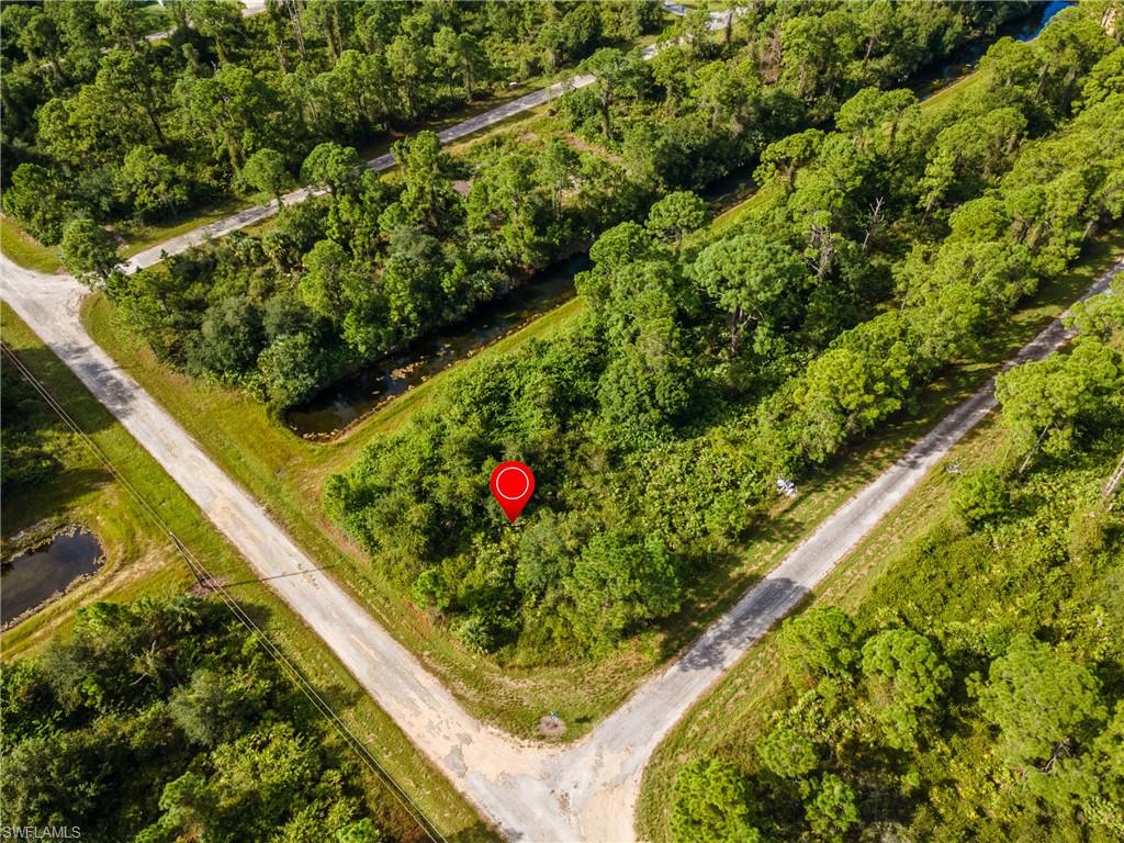 Aerial overview of property's location