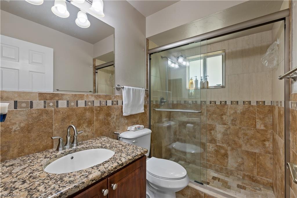 3760 Golden Gate BLVD E photo 18