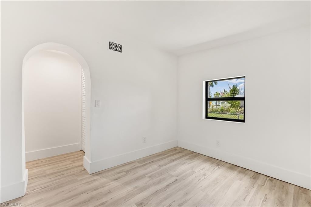 1717 Sunset PL photo 18