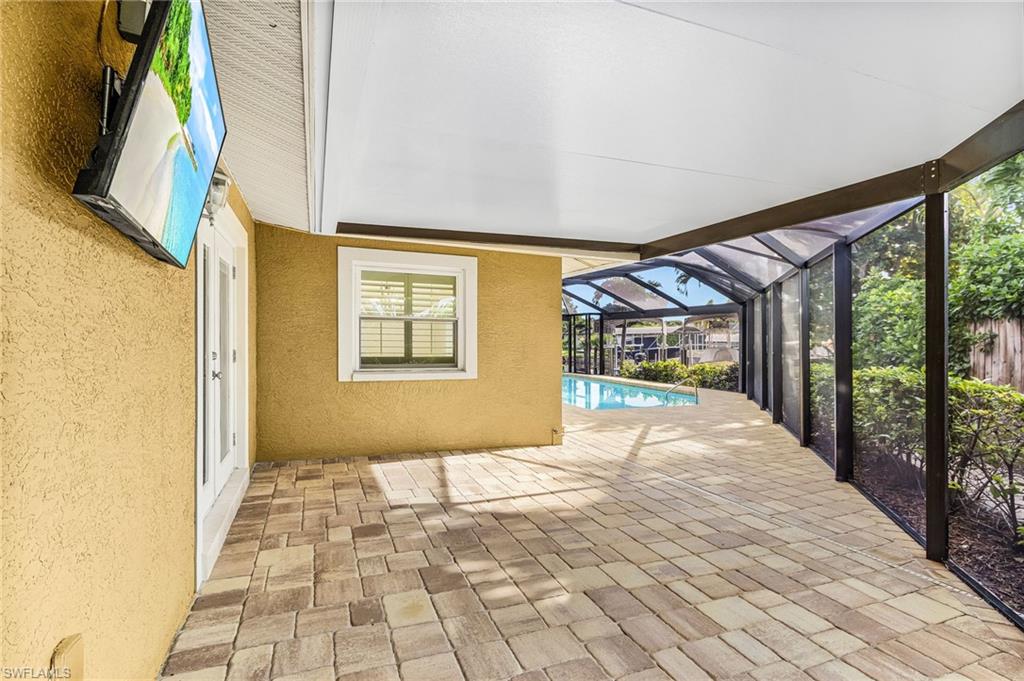 5985 Baker CT photo 30