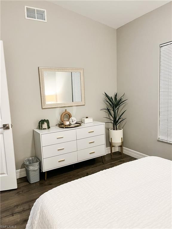 Guest bedroom