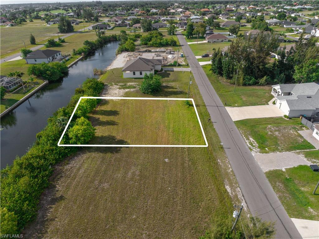 1124 NW 28th AVE