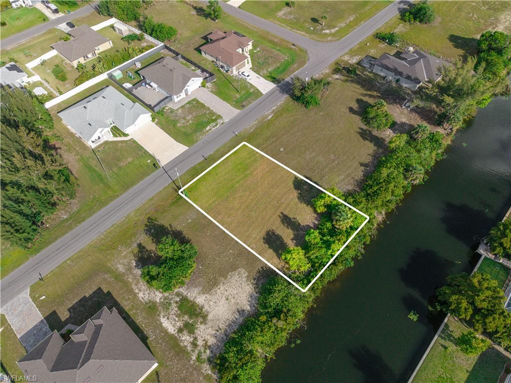 1124 NW 28th AVE