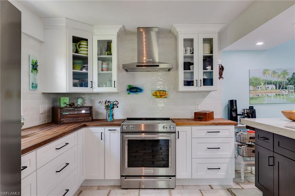1318 Junonia ST photo 14