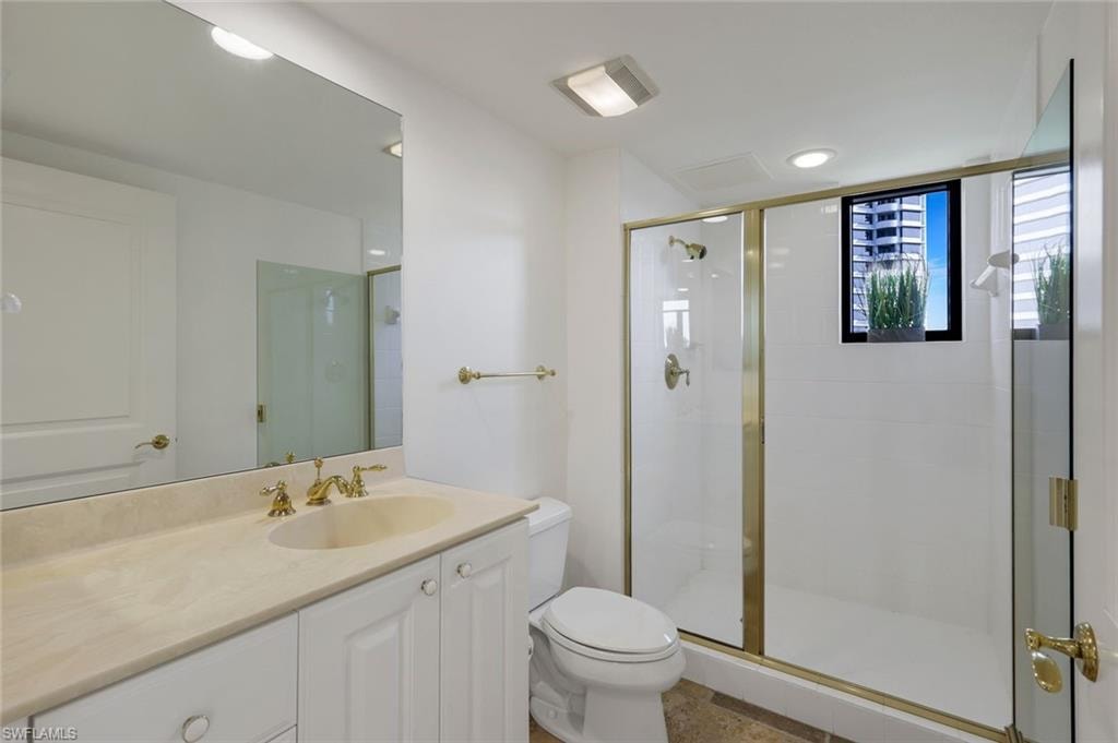 6597 Nicholas BLVD 306 photo 16