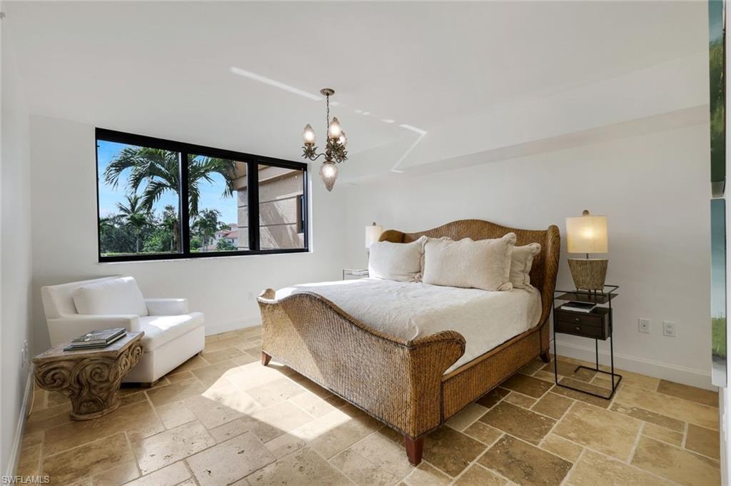 Guest Bedroom with King bed and ensuite