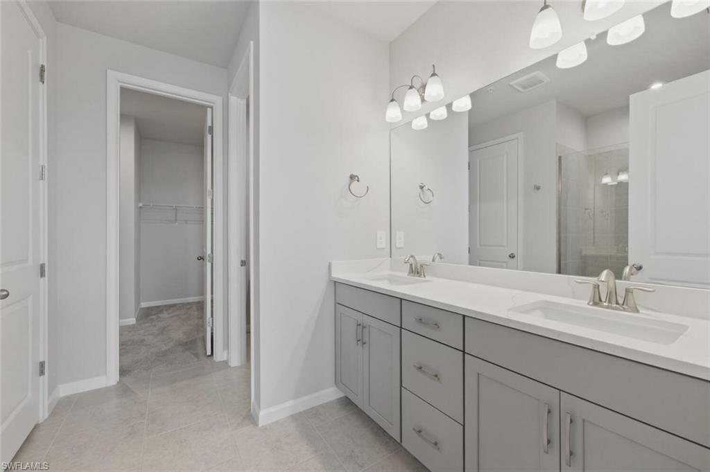4551 Arboretum CIR 203 photo 11