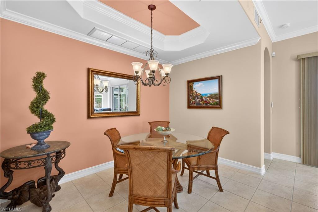 2638 BOLERO DR 401 photo 9
