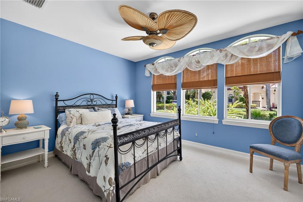 2638 BOLERO DR 401 photo 19