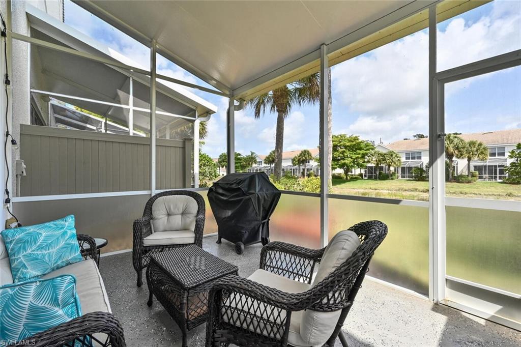 981 Hampton CIR 119 photo 22