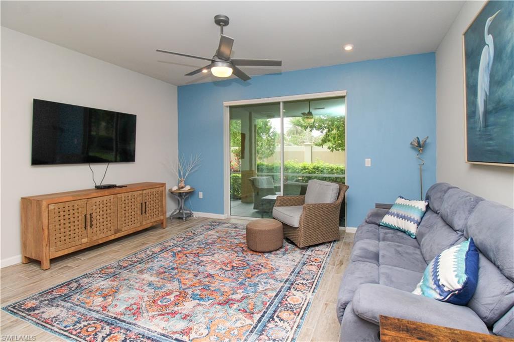 4692 Arboretum CIR 102 photo 12