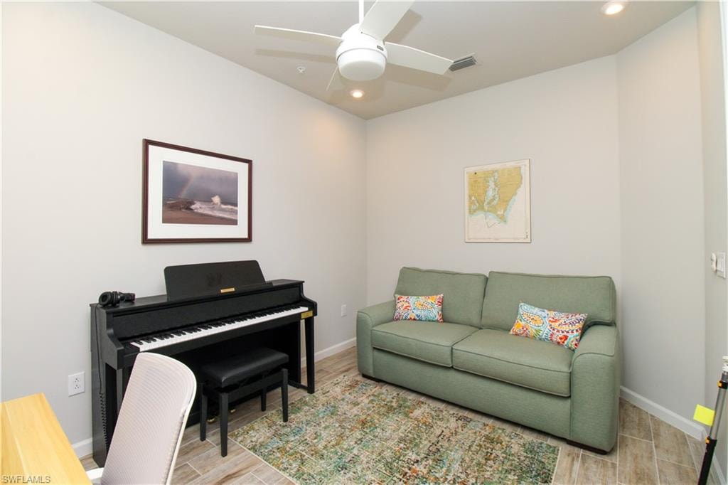4692 Arboretum CIR 102 photo 25