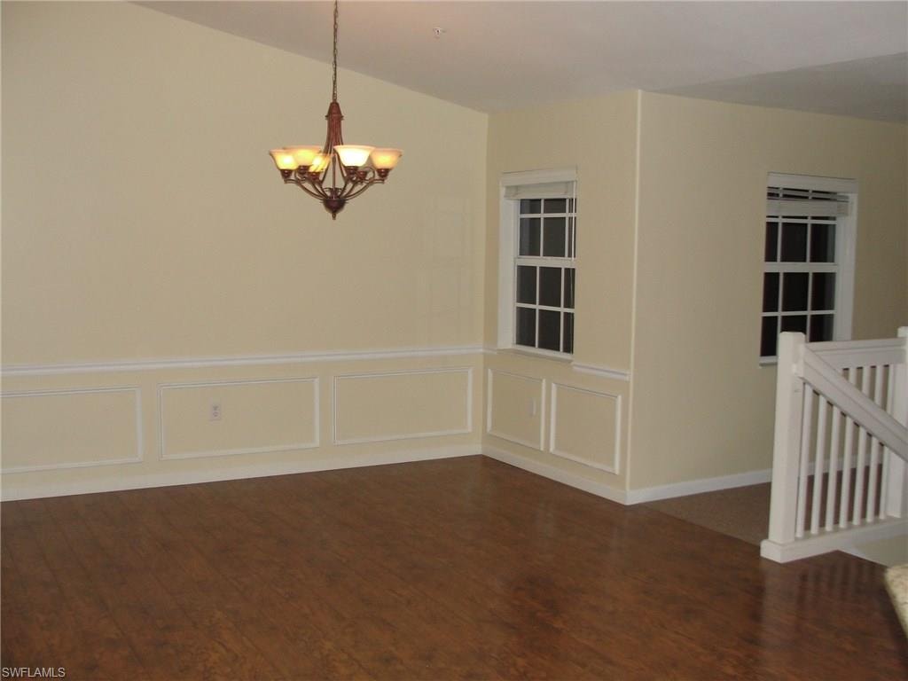 1295 Henley ST 1204 photo 7