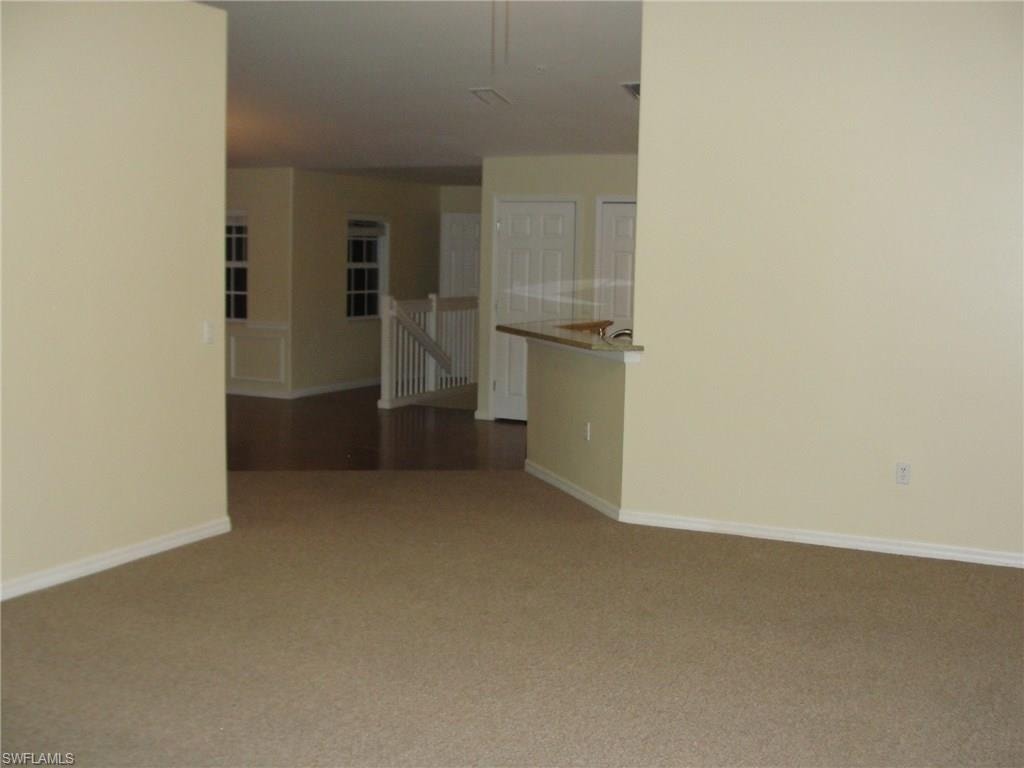 1295 Henley ST 1204 photo 11