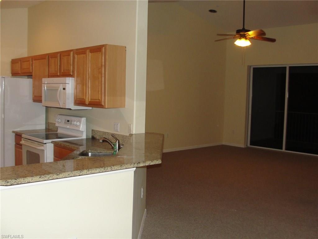 1295 Henley ST 1204 photo 8