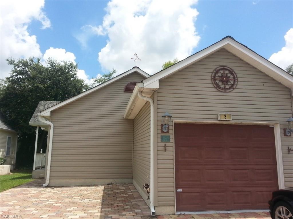 437 Leawood CIR