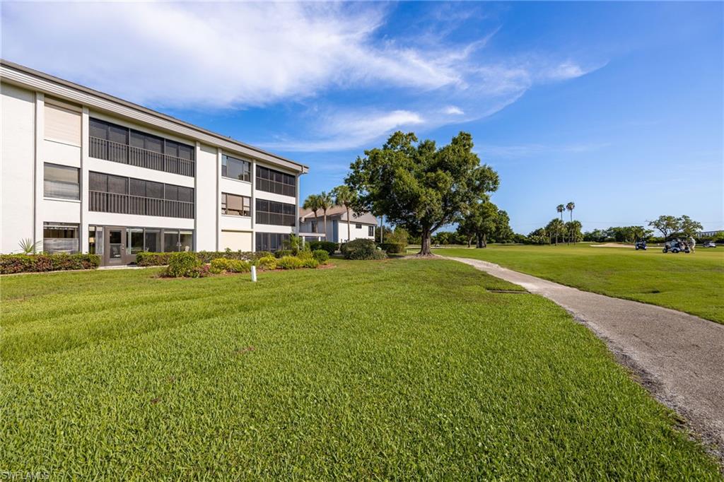 5905 Trailwinds DR 812 photo 34