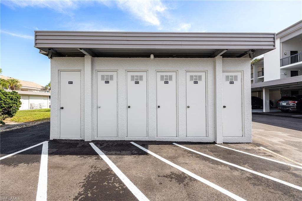 5905 Trailwinds DR 812 photo 40