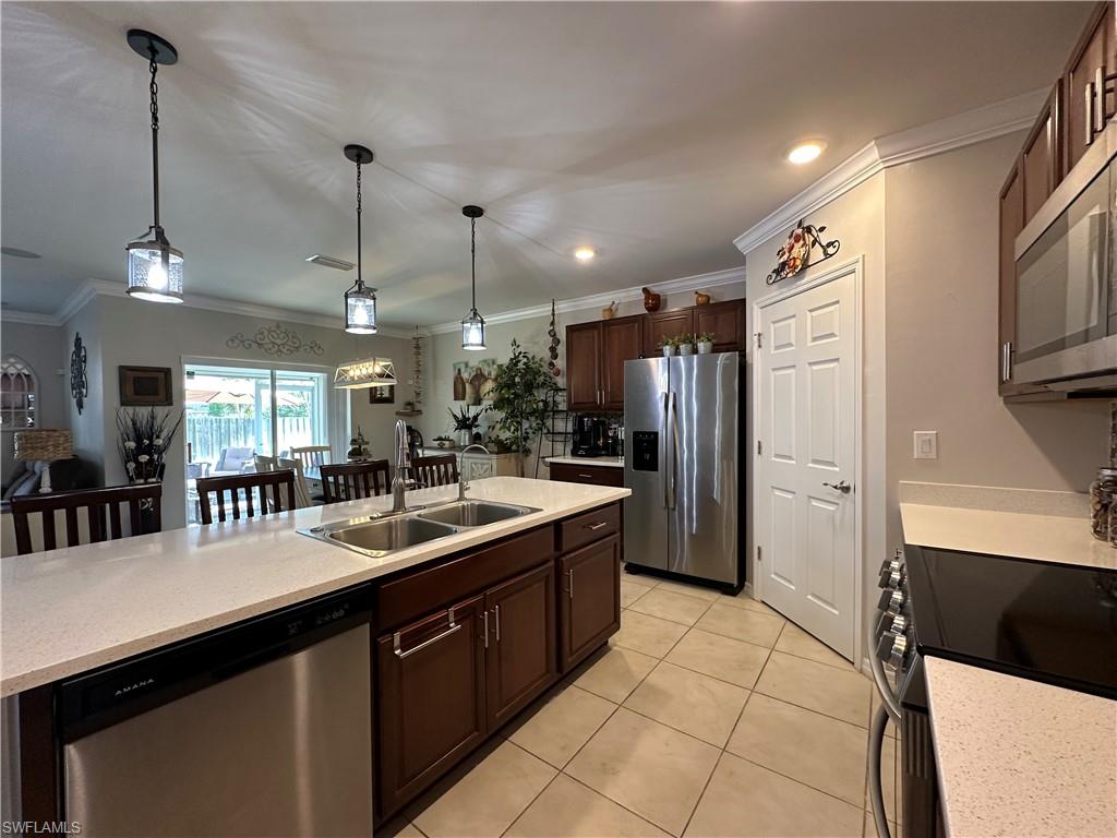 1708 NW 29TH TER