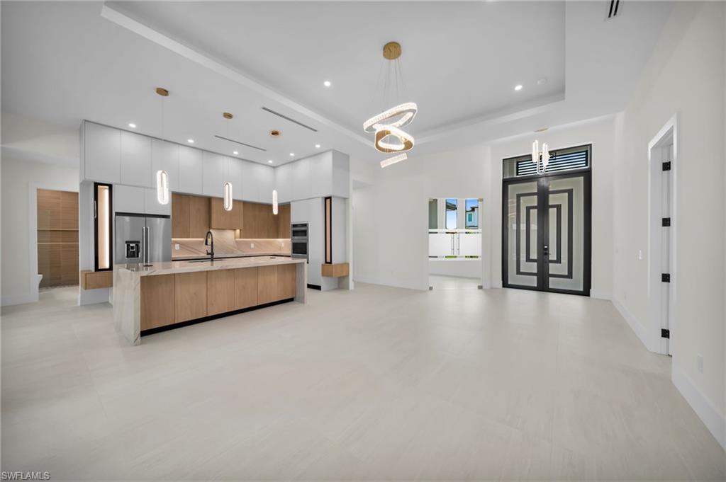2644 SW 29th AVE