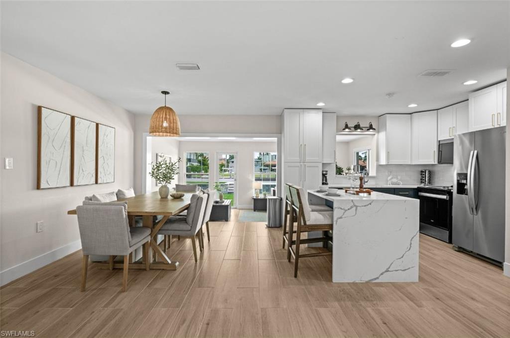 373 Egret AVE photo 7