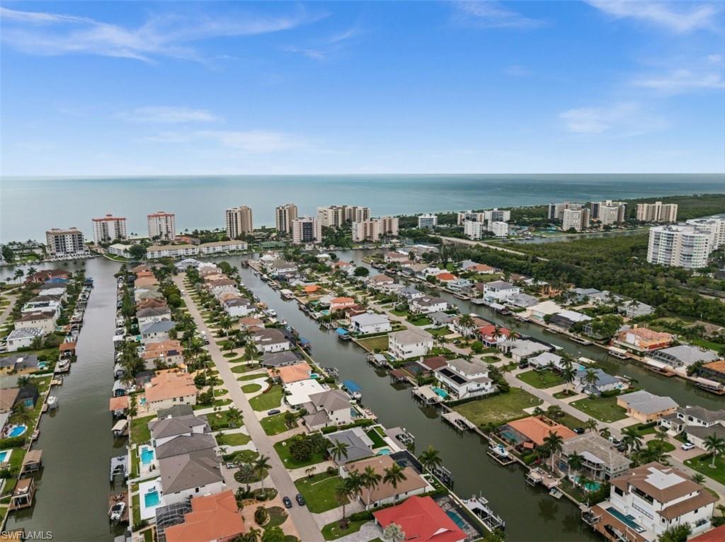373 Egret AVE photo 38