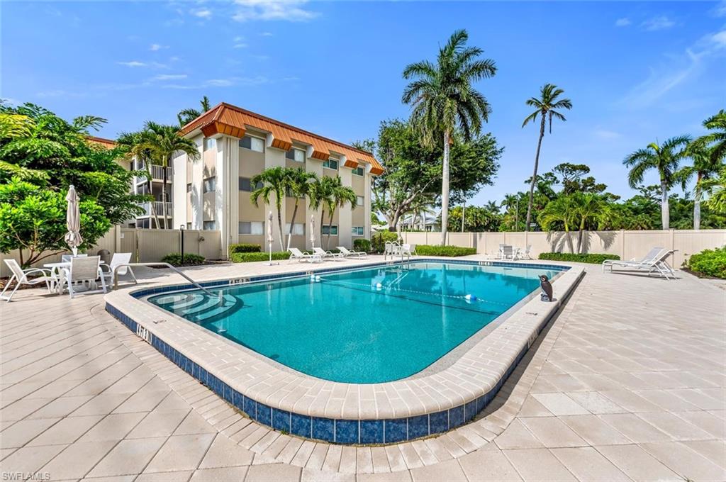 1100 Gulf Shore BLVD N 312 photo 16