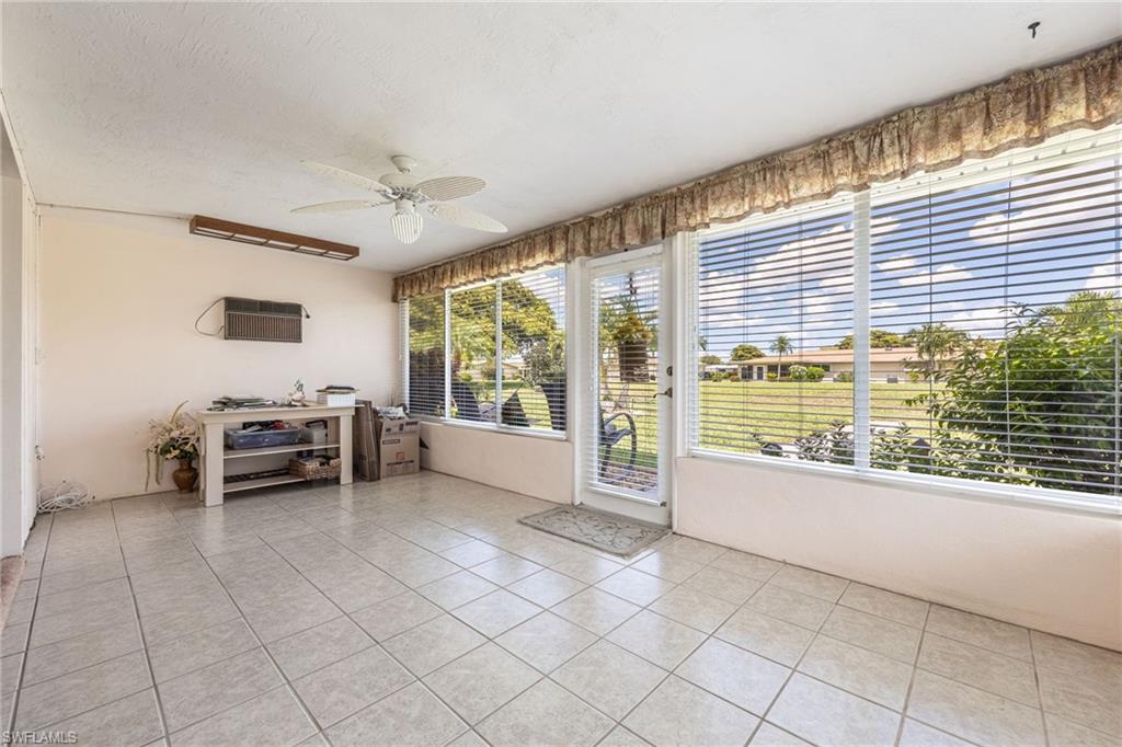 5585 Hamlet LN photo 31