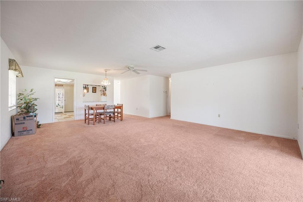5585 Hamlet LN photo 20