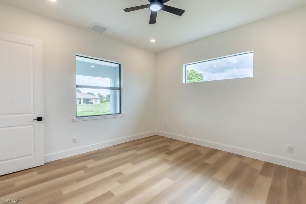 5054 Benton ST photo 21