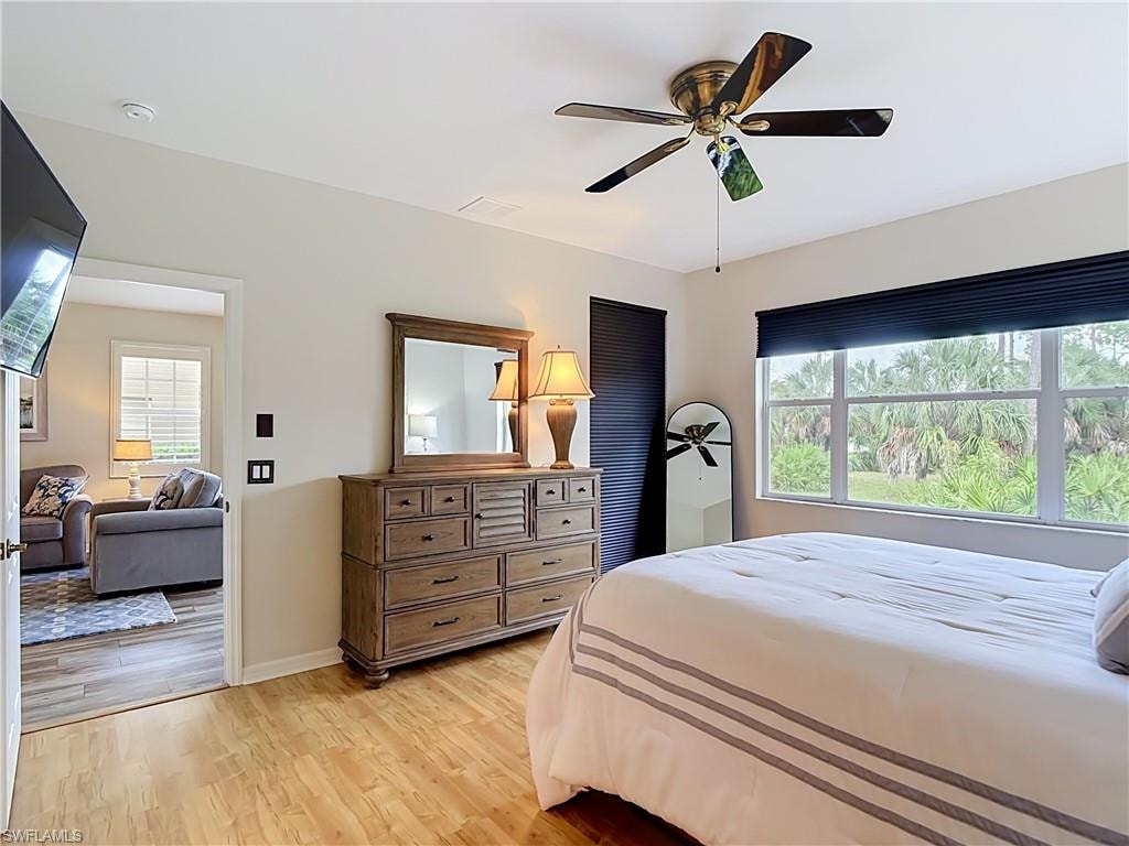 20071 Seagrove ST 1001 photo 23