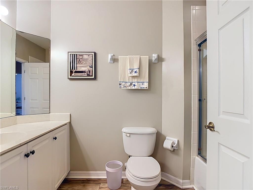 20071 Seagrove ST 1001 photo 32