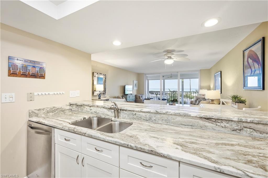25810 Hickory BLVD 103 photo 10