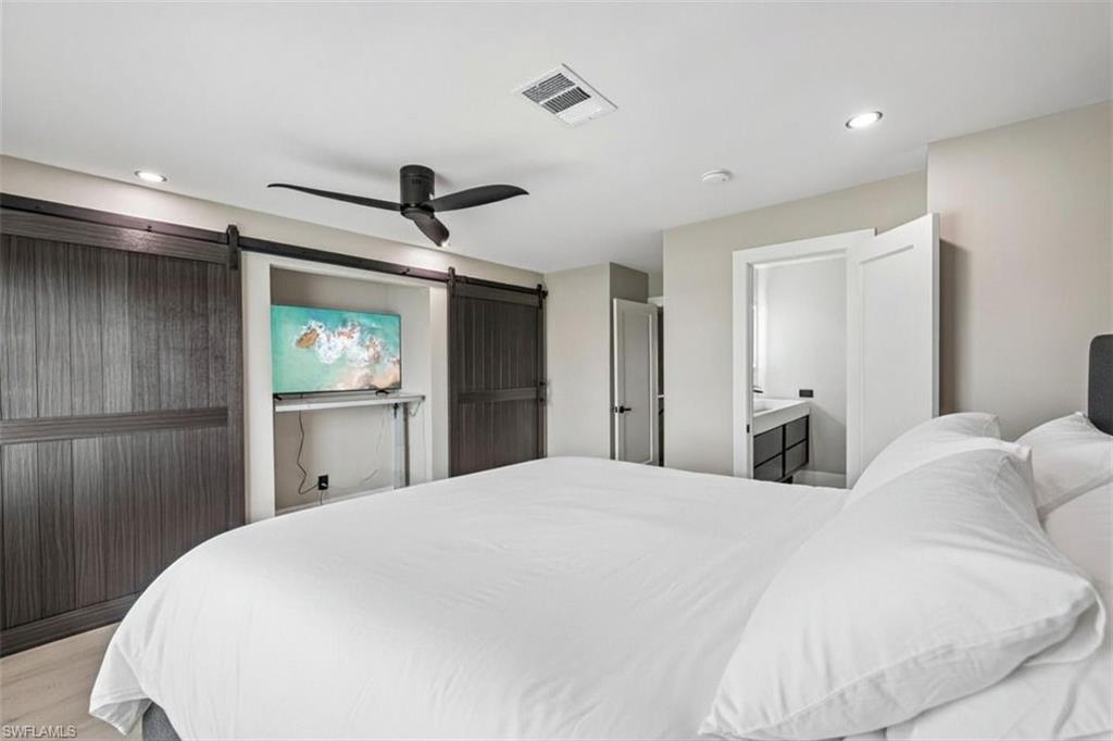 18010 San Carlos BLVD 33 photo 20
