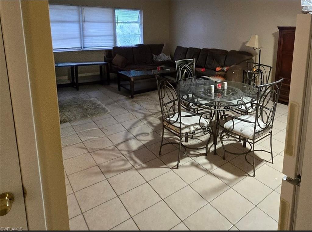 4901 Victoria DR 205 photo 7
