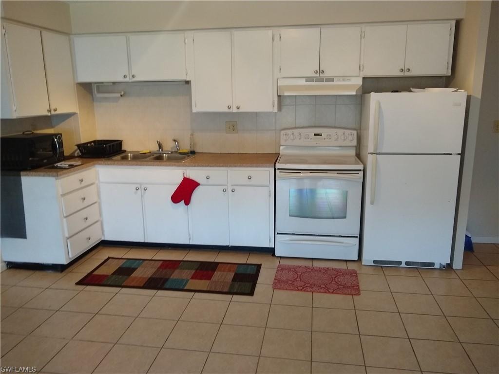 4901 Victoria DR 205
