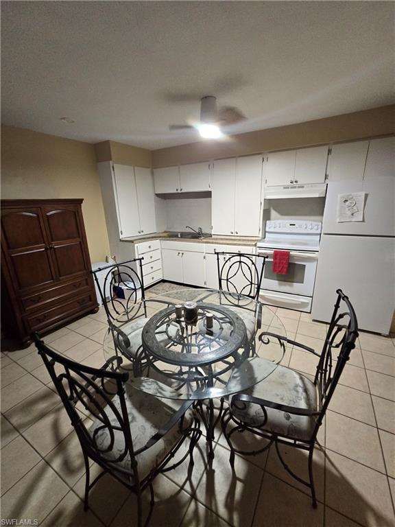 4901 Victoria DR 205