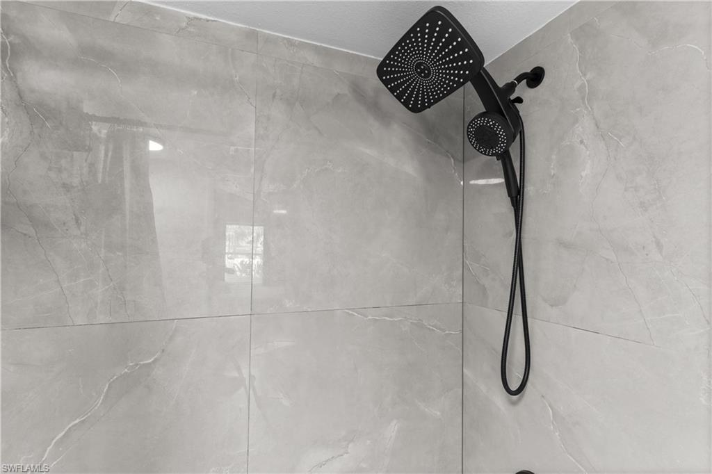 8225 Ibis Club DR 204 photo 27