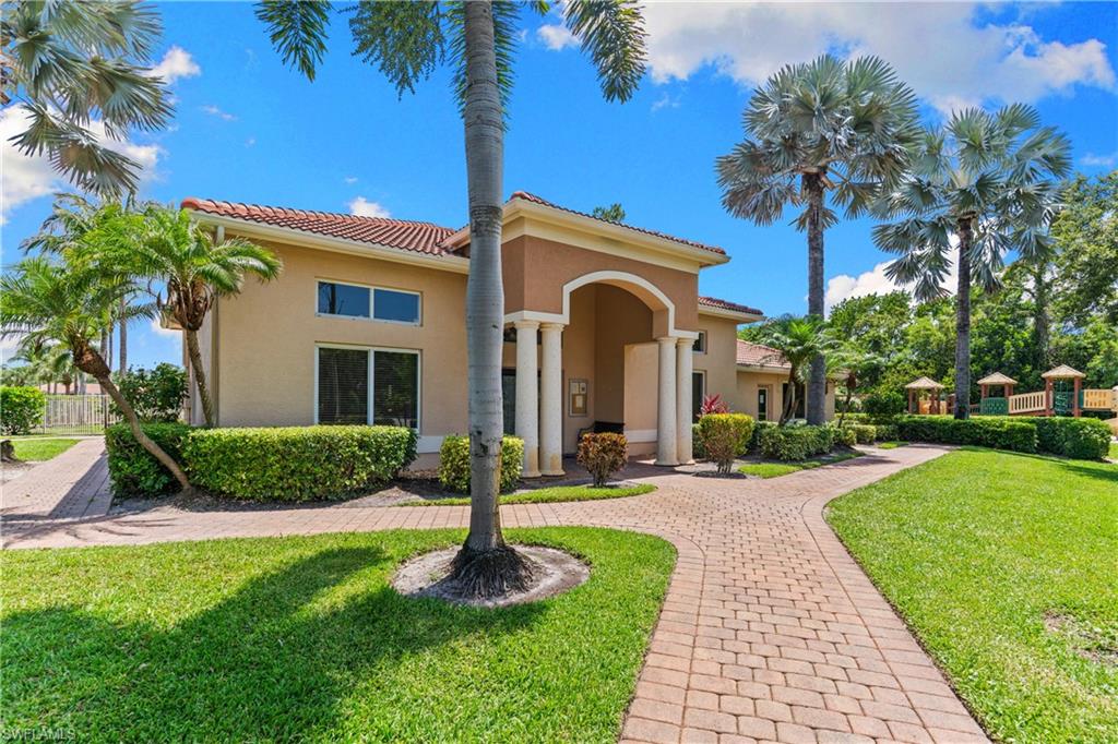 8225 Ibis Club DR 204 photo 34