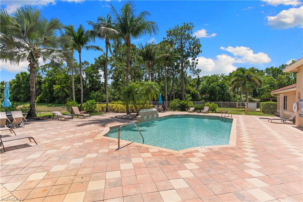 8225 Ibis Club DR 204 photo 31