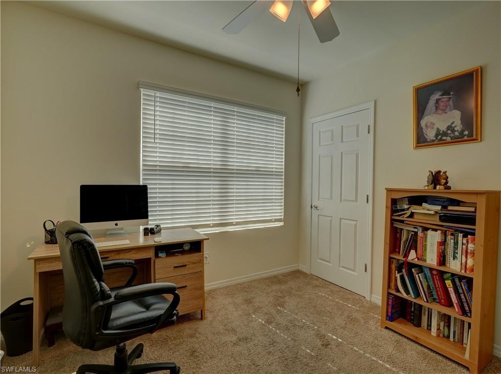 328 SW 24th PL photo 6