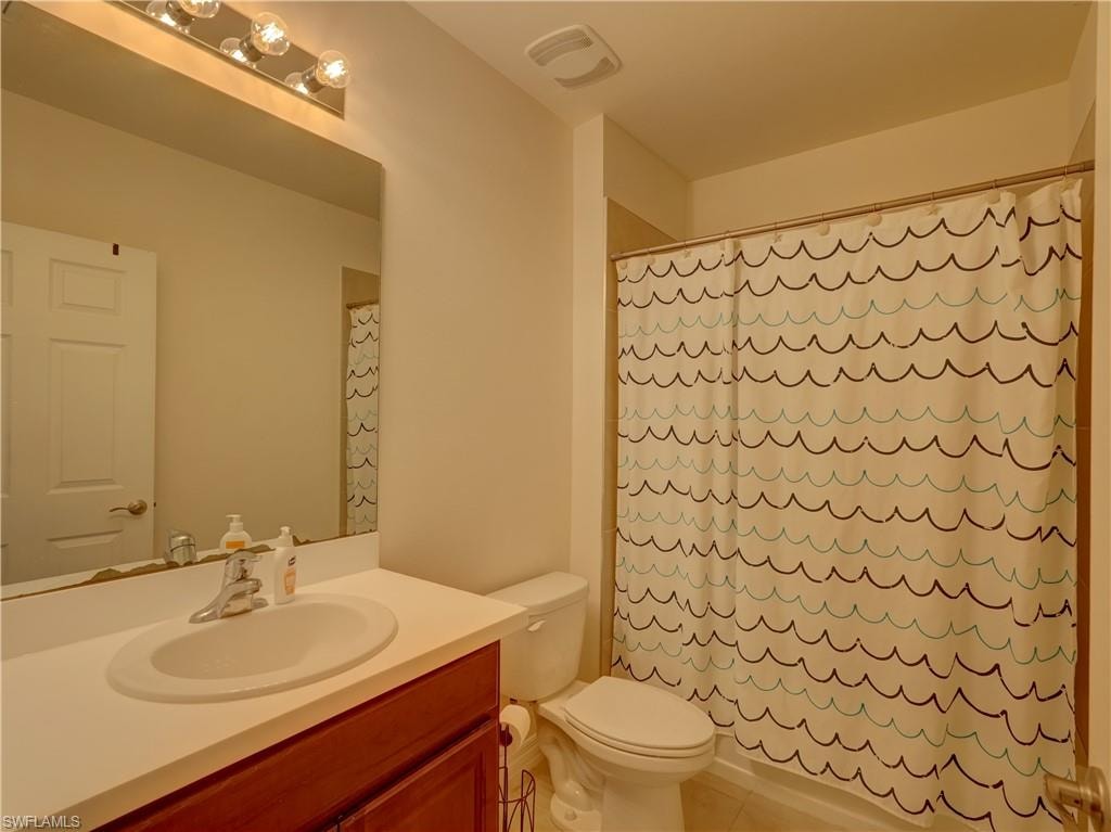 328 SW 24th PL photo 7